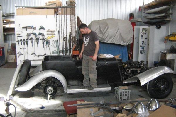 bentley-running-board-strength-testBF505AAD-3C76-EA21-41AB-50E436D06C04.jpg